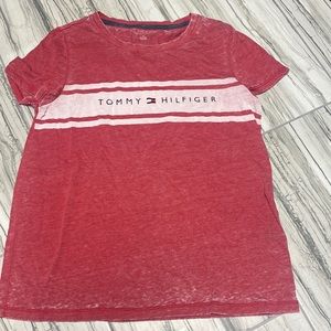 Red Tommy Hilfiger T-shirt